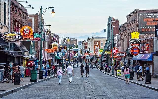 Baseball in Memphis - culture, history, and development.