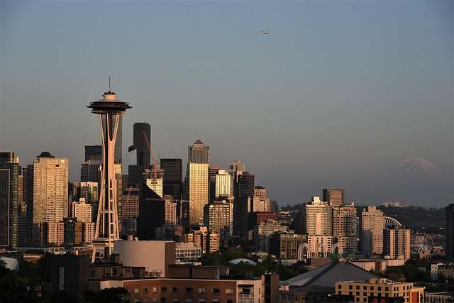 Baseball in Seattle - culture, history, and development.